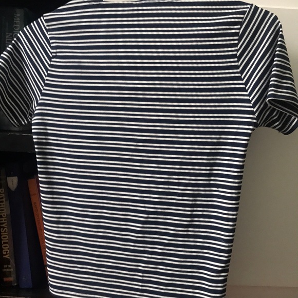 Cropped T-shirt - Picture 2 of 3